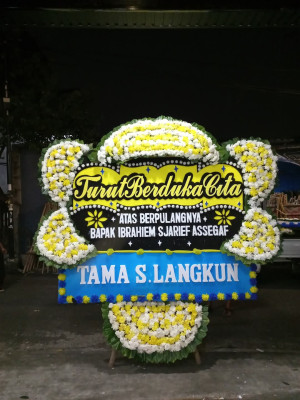 Papan Bunga Duka di Waliwis